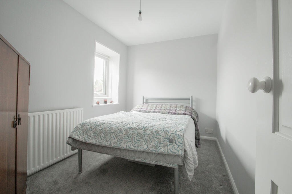 Bradford Road, Otley – photo 11 of 18