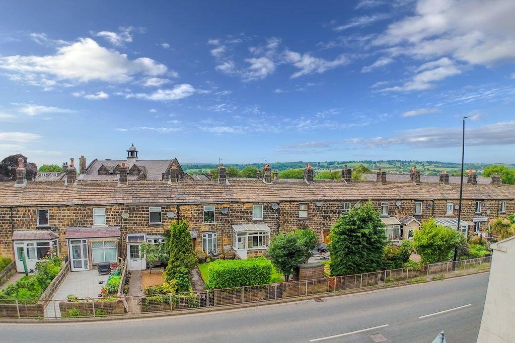 Bradford Road, Otley – photo 15 of 18