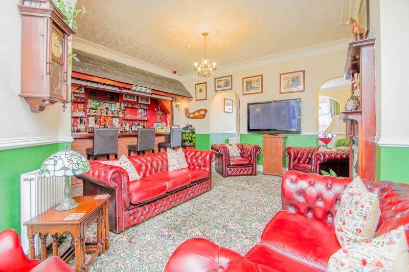 Guest House + Holiday/Owner Annexe – Flamborough Road, Bridlington – photo 6 of 29