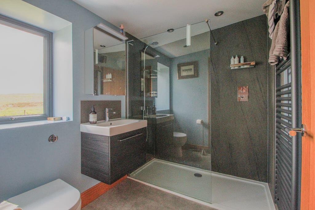 House in 1.3 acres, Hebden Bridge Road, (near Oxenhope) – photo 17 of 23