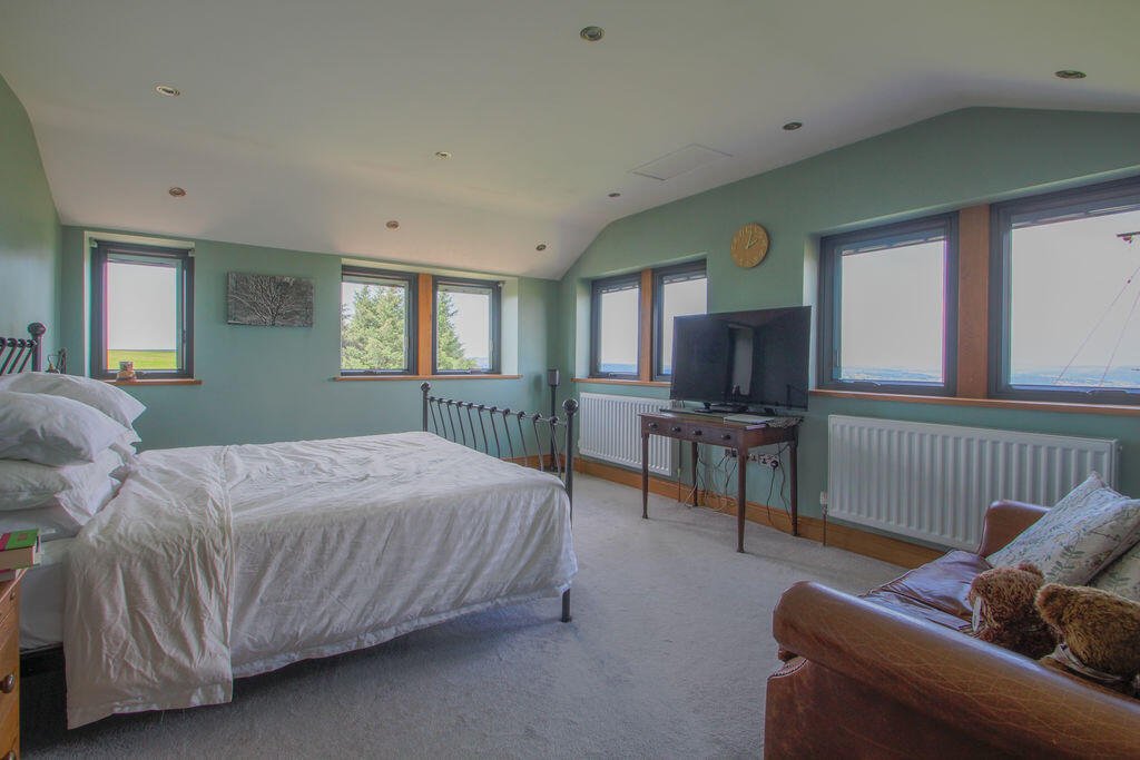 House in 1.3 acres, Hebden Bridge Road, (near Oxenhope) – photo 4 of 23