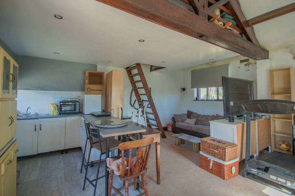 House+Land (4 acres), Briestfield, WF12 – photo 31 of 40