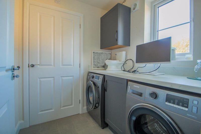 Paddock Rise, East Ardsley – photo 12 of 14