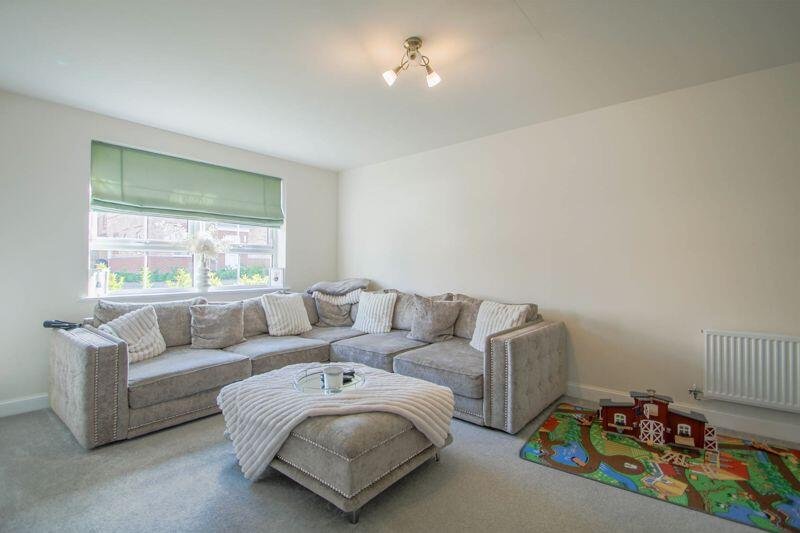 Paddock Rise, East Ardsley – photo 5 of 14