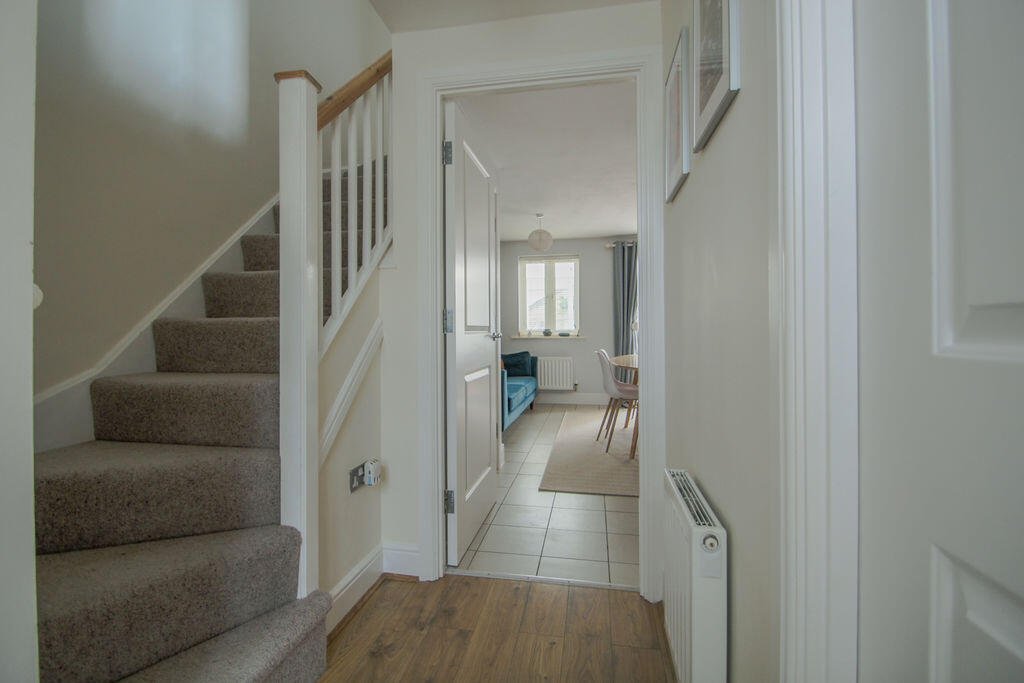 Plover Road, Lindley – photo 15 of 26