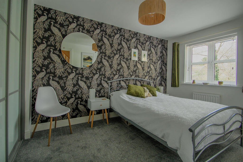 Plover Road, Lindley – photo 7 of 26