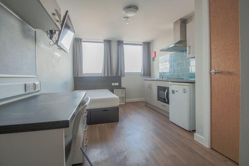 STUDIO INVESTMENT, Sovereign House, Queen Street, Sheffield, S1 – photo 1 of 16