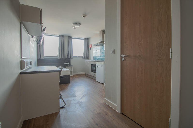 STUDIO INVESTMENT, Sovereign House, Queen Street, Sheffield, S1 – photo 5 of 16