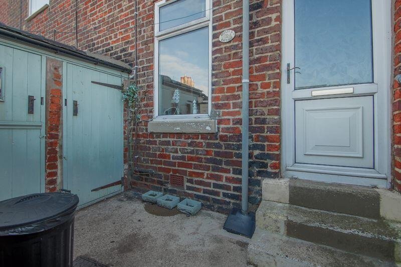 Studley Terrace, Whitby – photo 15 of 18